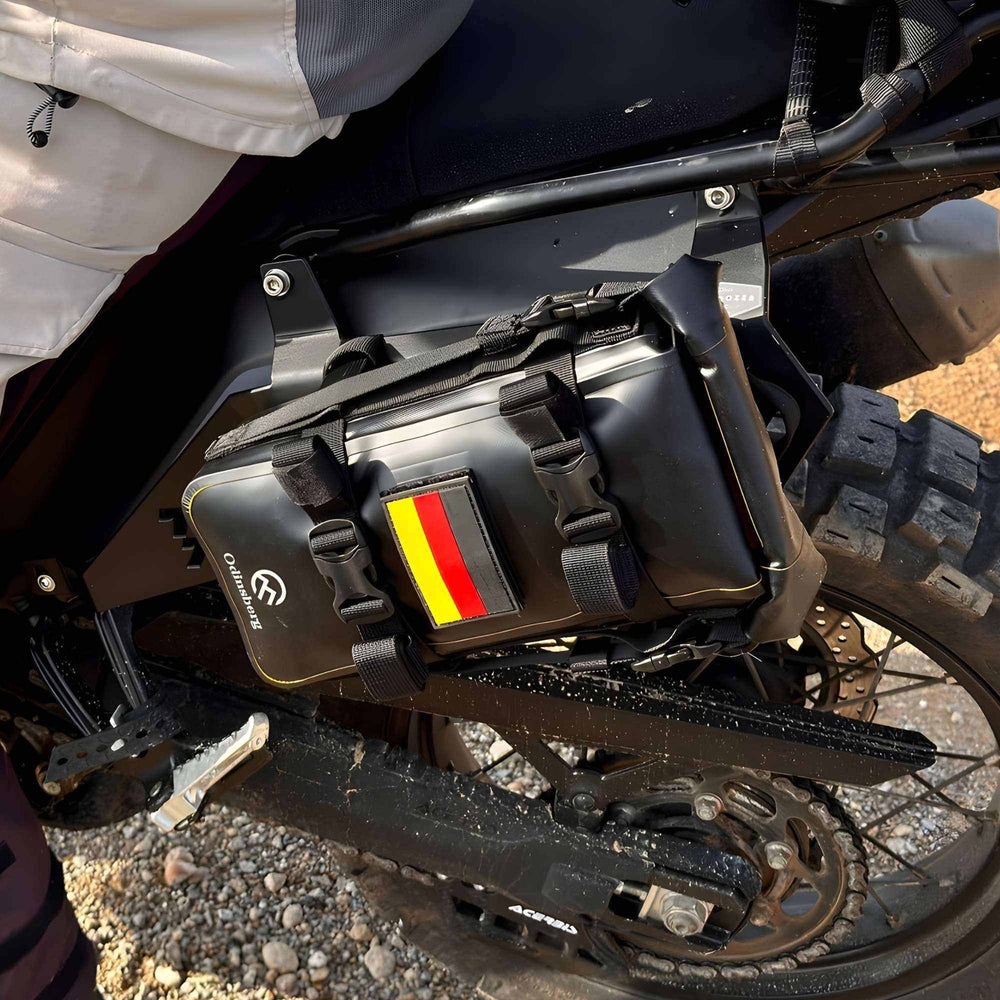 Motorcycle Waterproof Dry Bag - Ragnarök 3.5L ADV Pack with roll-top closure